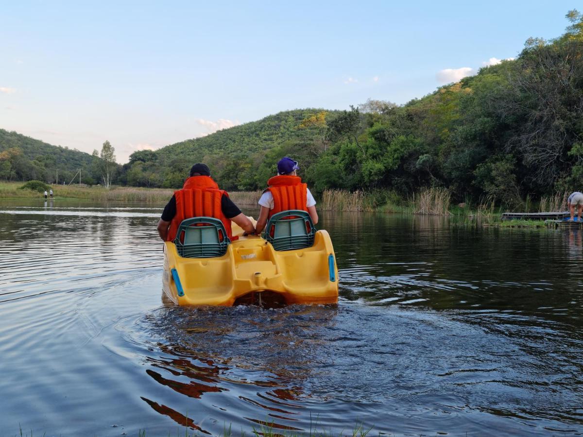Bass Lake Country Lodge พริทอเรีย ภายนอก รูปภาพ